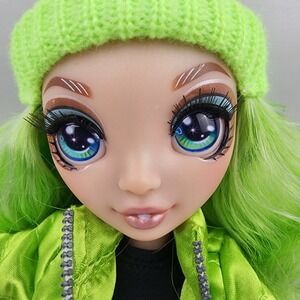 Shadow Rainbow Junior High Jade Hunter – Green Fashion Doll 11 Inches Neon Green